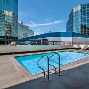 Sonesta Angeles Airport Lax لوس أنجلوس
