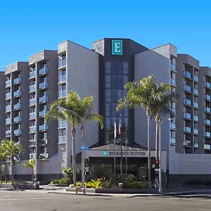 Embassy Angeles - International Airport/north Отель