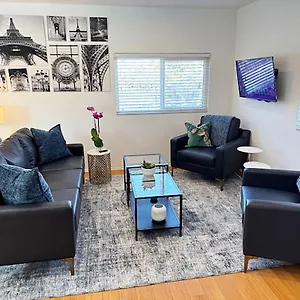 Venice Monthly Rents Apartment