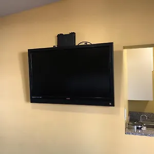 Encore Motel