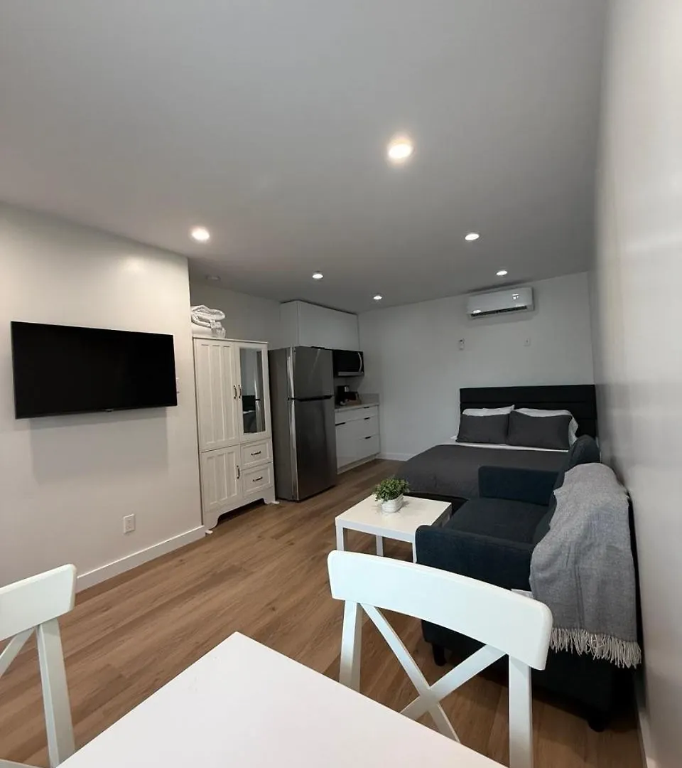 Modern Studio Stylish &Cozy Right Unit Los Angeles