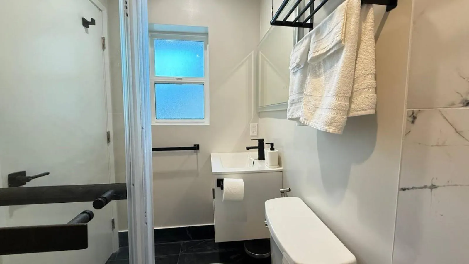 Apartment Modern Studio Stylish &Cozy Right Unit Los Angeles United States