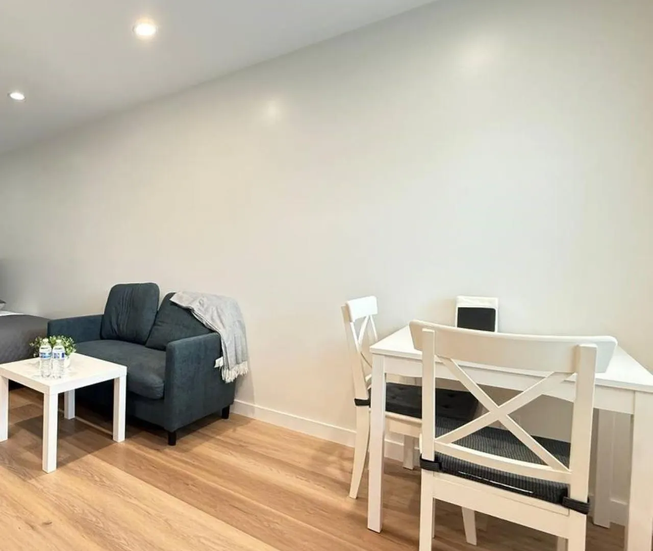 Apartment Modern Studio Stylish &Cozy Right Unit Los Angeles